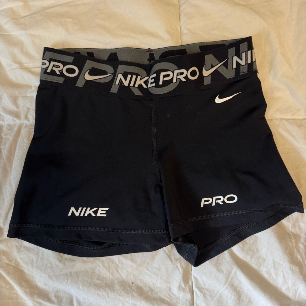 Nike Women's Black Pro Athletic Shorts